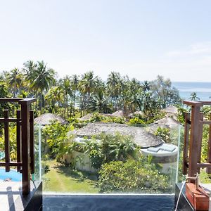 Grand Deluxe Jacuzzi Ocean View